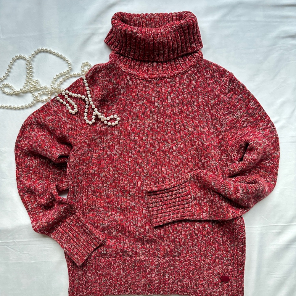 Cozy Red Turtleneck Sweater M L - Picture 16 of 16